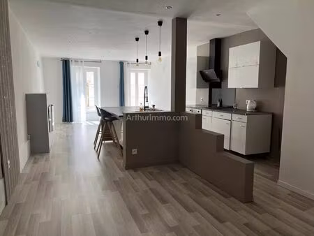 vente immeuble 6 pièces 106 m2 à saulieu