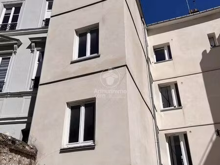 location local commercial 1 pièces 8 m2 à rouen