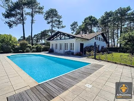 location de vacances villa 7 pièces 236 m2 à mimizan