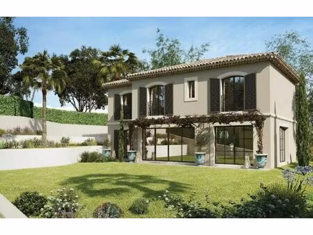 vente terrain 778 m2 à mougins