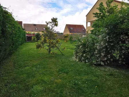 vente terrain 805 m² montereau-fault-yonne (77130)