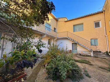 immeuble 9 pièces - 230 m²