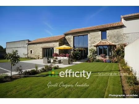 maison 2 pièces - 103 m²