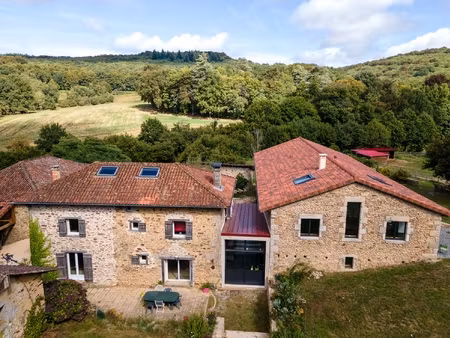 maison 12 pièces - 308 m²