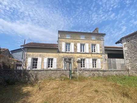 aux portes d'angouleme produit rare !