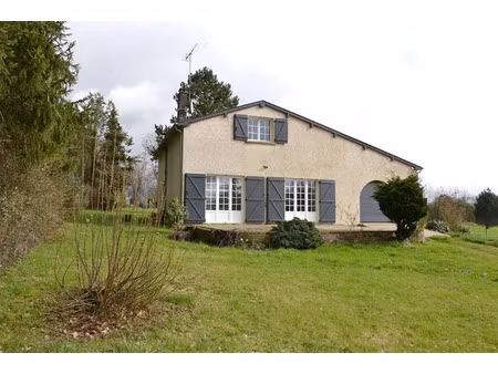 vente maison 4 pièces 120 m² à echauffour (61370)  169 600 €