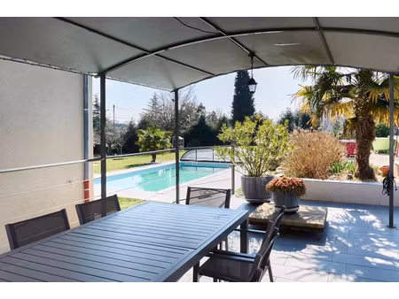 seyssuel fermette de 260 m² sur terrain 1460 m²