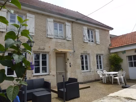 vente maison 6 pièces 160 m² à rolampont (52260)  237 000 €