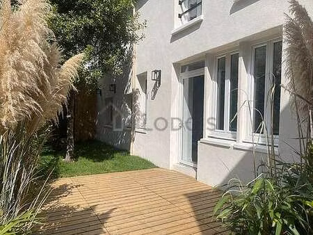 maison individuelle 3 chambres meublée avec terrasse et jardin