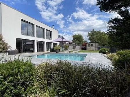 réf: 11063*** sect. sierentz / geispitzen: villa contemporaine de haut standing env. 240 m