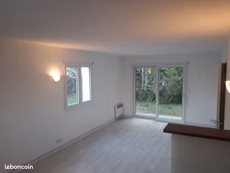 location bureau dans centre paramedical