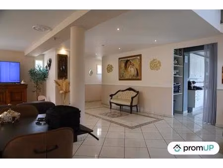 vente maison 6 pièces 221 m² mignières (28630)