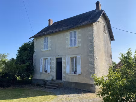 propriete a renover avec terrain