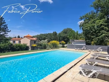 maison/villa de standing à espeluche