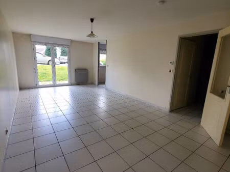 location appartement 3 pièces 71 m² à pontivy (56300)