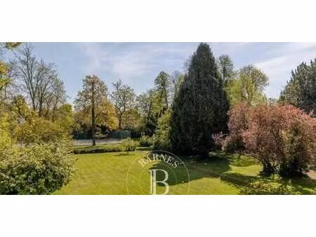 terrain vaucresson (92)