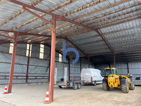 terrain agricole avec dependances