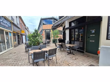 vente commerce 55 m² sens (89100)