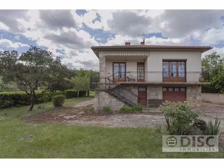 vente propriété 8 pièces 230 m² à milhars (81170)  129 000 €