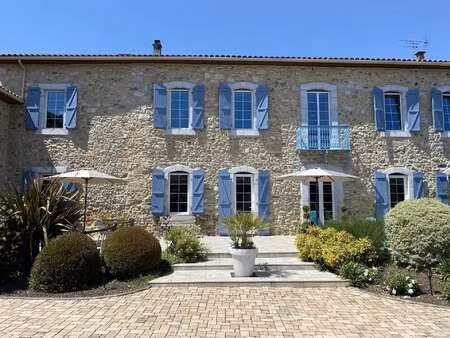 maison de luxe à vendre à ausson : 728 500 € | 2128m²