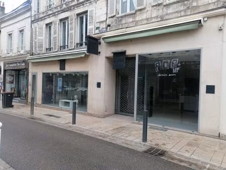 vente commerce 284 m² auxerre (89000)