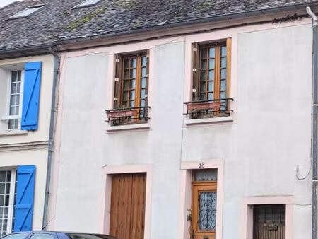 maison d'habitation a restaurer-sainte mesme