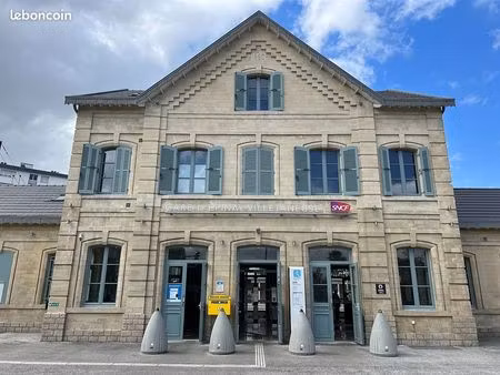 local 550 m² epinay sur seine