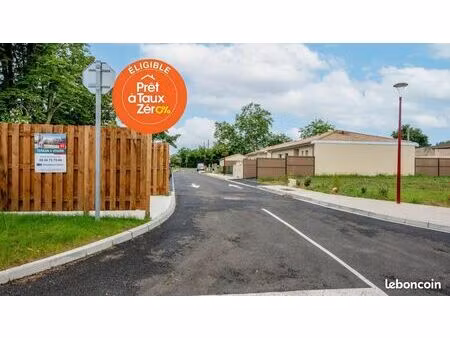 terrain 549 m² arbanats