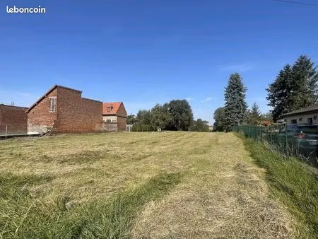 terrain 1 144 m² courcelette