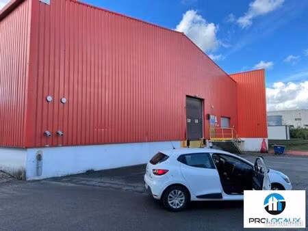 local d'activité 550 m²