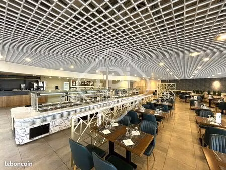 local commercial 1118 m² bollene