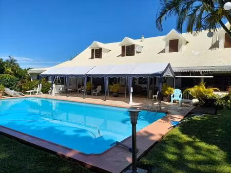 villa à usage professionnel 770.50 m²