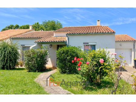 maison 4pp vue sur le lac de la metairie proche pontaillac