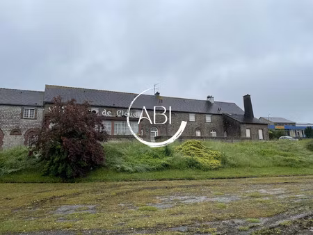 immeuble (ancien hôtel-restaurant) à rénover