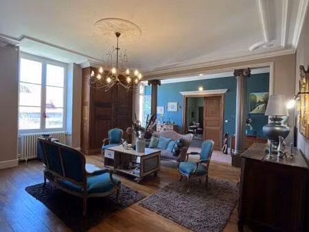 vente maison 10 pièces 460 m² saint-savin (86310)