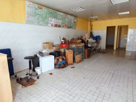 bien commercial à vendre