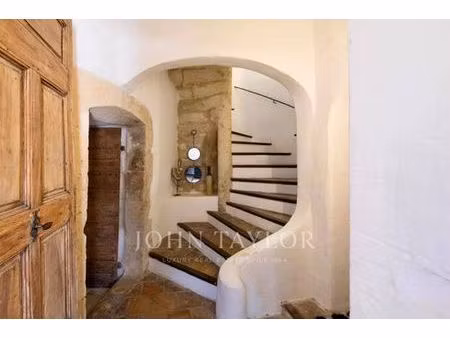 hôtel de luxe de 15 pièces en vente gordes  france