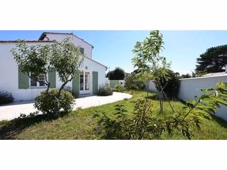 maison avec terrasse ars-en-ré (17)