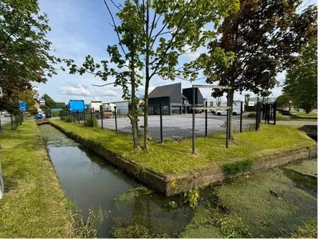 commercieel te koop in puurs