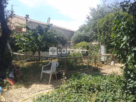 terrain vedène à vendre