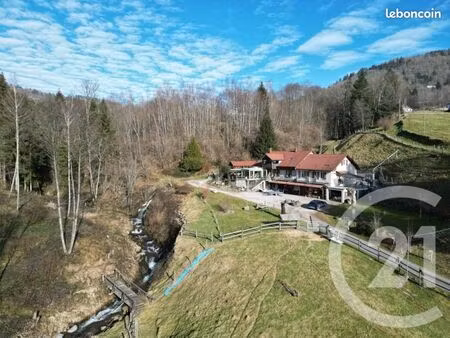 ferme 15 pièces 500 m²