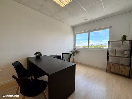 a louer grand bureau de 29.55 m² - zone de beaulieu