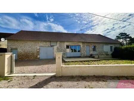 propriété 8 pièces 192 m²