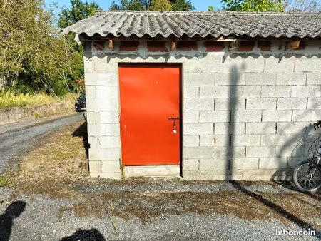 box garde meuble en parpaings