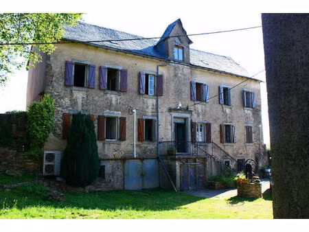 vente maison 9 pièces 250 m² prévinquières (12350)