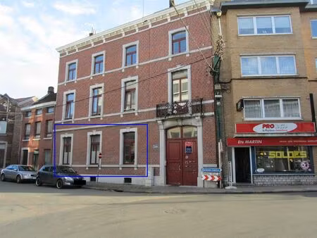 appartement te huur in waremme met 1 slaapkamer