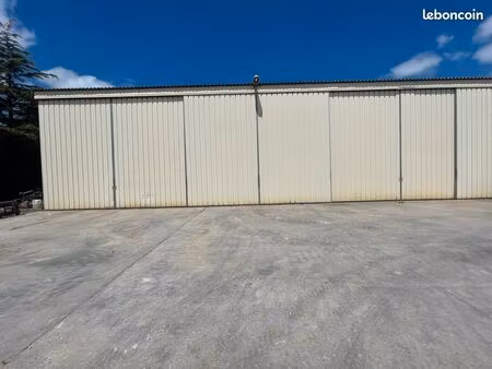 bâtiment hangar de stockage 450m2 total ou travées de 150m2 sud de caen