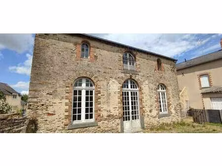 vente longère et corps de ferme à entrammes (53260) : à vendre / 103m² entrammes