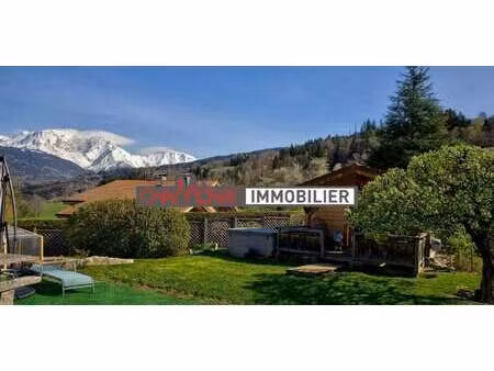 corps de ferme avec jardin et piscine domancy (74)