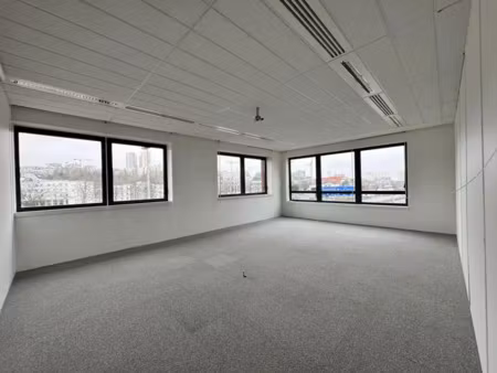 immeuble de standing proche rer e